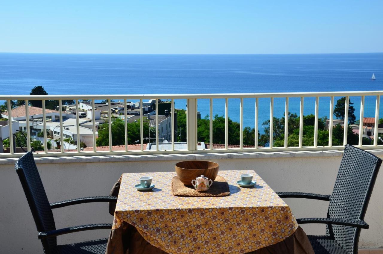 Penthouse Mare E Monti Leilighet Tropea Eksteriør bilde